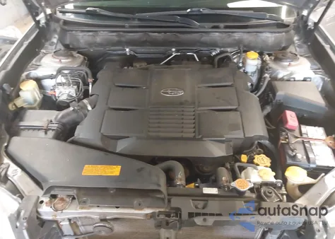 2011 Subaru Outback 3.6R Premium из США, поврежденный, VIN 4S4BRDGC6B2384777